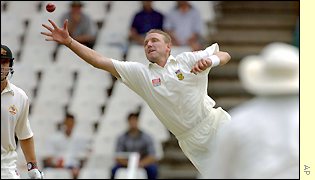Allan Donald eventually takes the wicket of Langer 