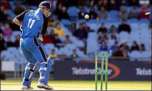 Andrew Flintoff removed Chris Nevin