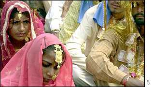 Couples sit their marriages in Amritsar, India 