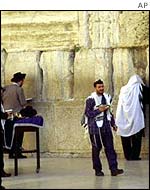 Jews praying at the Wailing Wall in Jerusalem