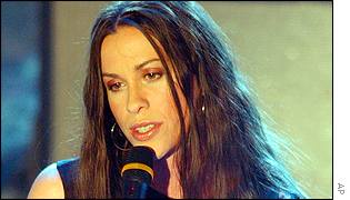 Alanis Morissette's new album sold 215,000 copies