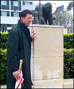 Antony Gormley at the British Library