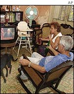 A Cuban family watches Jimmy Carter's historic speech on Cuban television