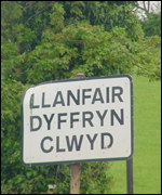 Llanfair Dyffryn Clwyd sign