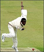 Carl Greenidge in the delivery stride