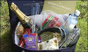 Hamper