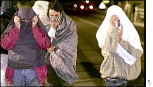 Illegal asylum seekers to penetrate French end of Channel Tunnel