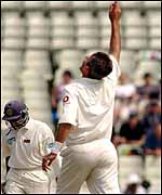 Caddick struck with the second new ball