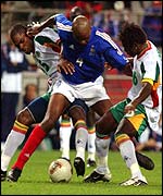 France and Senegal battle it out