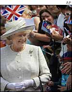 The Queen on walkabout in Windsor