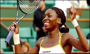 Venus Williams wins her semi-final to set-up a clash with her sister