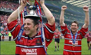 Gloucester win the game by five points, despite scoring less tries than Bristol