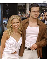 Sarah Michelle Gellar and fianc� Freddie Prinze Jr
