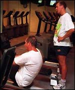 Graham Gooch and Alec Stewart in a Melbourne gym in 1995
