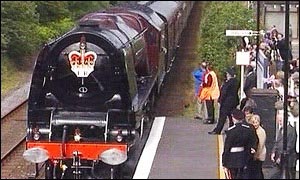 Royal train Llanfairpwll station