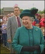 The Queen at Dolau