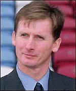 West Ham manager Glenn Roeder