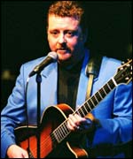 Internationally-renowned guitarist Martin Taylor