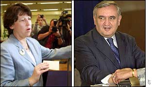 Former Minister Martine Aubry is out; Prime Minister Jean-Pierre Raffarin stays on