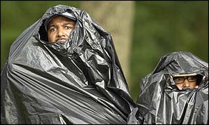 At one point it appeared that bad weather would result in a further day's play 