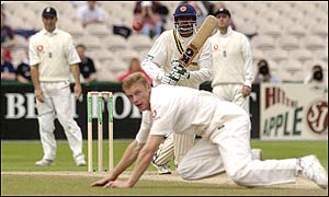 Russel Arnold frustrated the England bowlers on the final morning