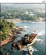 Migrant ship wrecked in France, 1991