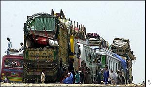 Afghan refugees prepare to go home from Pakistan