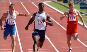 Chambers scorched home in 10.04secs