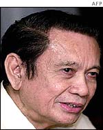 Philippines Vice-President Teofisto Guingona