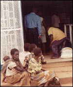 Malawi women begging