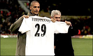 O'Leary received backing in the transfer market from chairman Peter Ridsdale and the Leeds PLC board