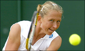 Likhovtseva is through to the last 16