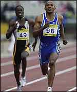 Frankie Fredericks wins the 200m in Sheffield