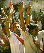 Hard-line Hindus demonstrate