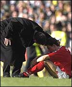 Juninho is consoled by Bryan Robson after Boro were relegated in 1997