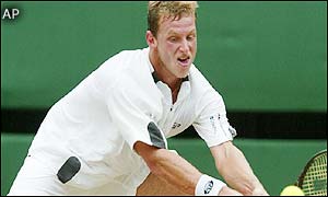 Nalbandian fights back in the second set, breaking Hewitt's serve for the first time in the match