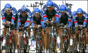 Lance Armstrong and the other members of the US Postal Service Team ride together during the team time trial between Epernay to Chateau-Thierry
