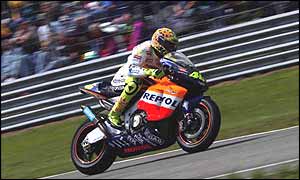 Valentino Rossi on his way to victory in the Dutch Grand Prix