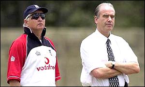 Duncan Fletcher and Tim Lamb look on in the nets