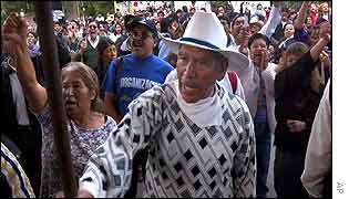Protesters in San Salvador Atenco