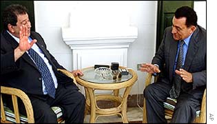 Binyamin Ben-Eliezer (L) with Hosni Mubarak