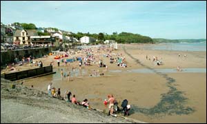Saundersfoot beach 