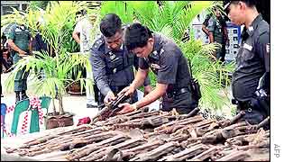 Thai police examine weapons they say were destined for Aceh
