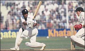 Sunil Gavaksar sweeps against Australia