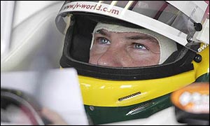 Jacques Villeneuve's salary is a bone of contention with his team boss