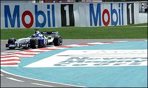 Williams Juan Pablo Montoya takes his fifth successive pole after beating Michael Schumacher in French Grand Prix qualifying
