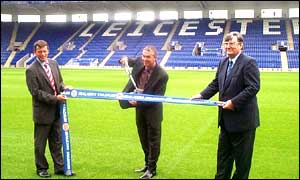 Bob Walker, Gary Lineker and John Elson at Walkers Stadium