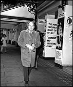Maurice Denham outside a London West End theatre 