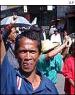 Supporters of President Ravalomanana