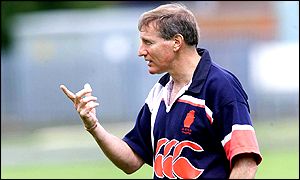 Ulster coach Alan Solomons is getting his squad into shape for the 2002-03 season